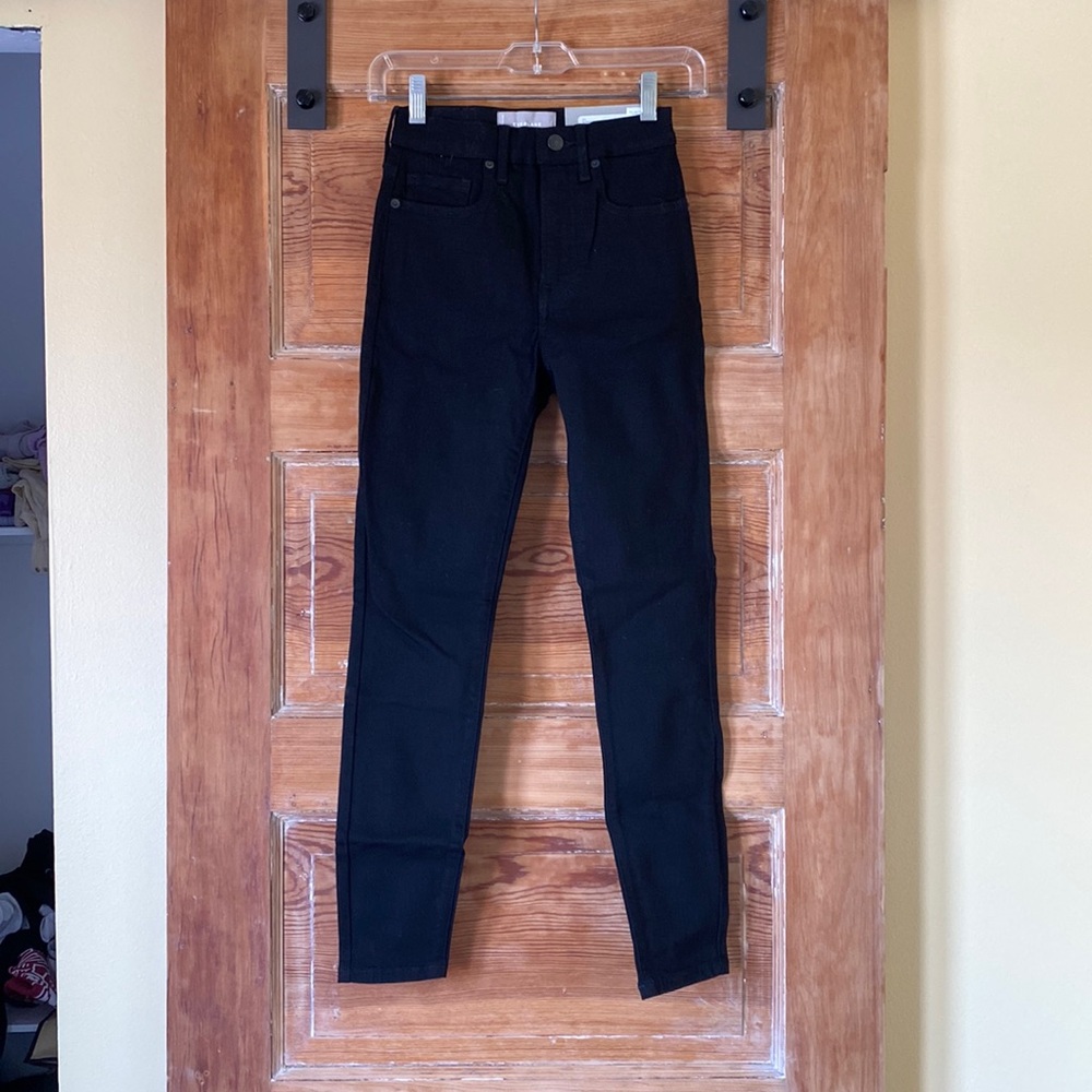 Black high rise skinny jean